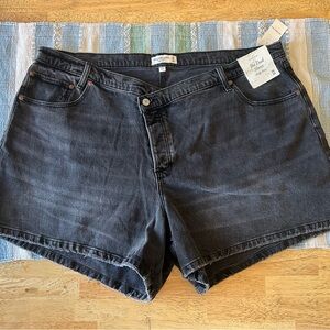 Abercrombie Fitch High Rise Dad Shorts Womens +Size 36/22 Curve Love Black Denim